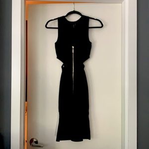 BNWT black dress MARCIANO. Never worn